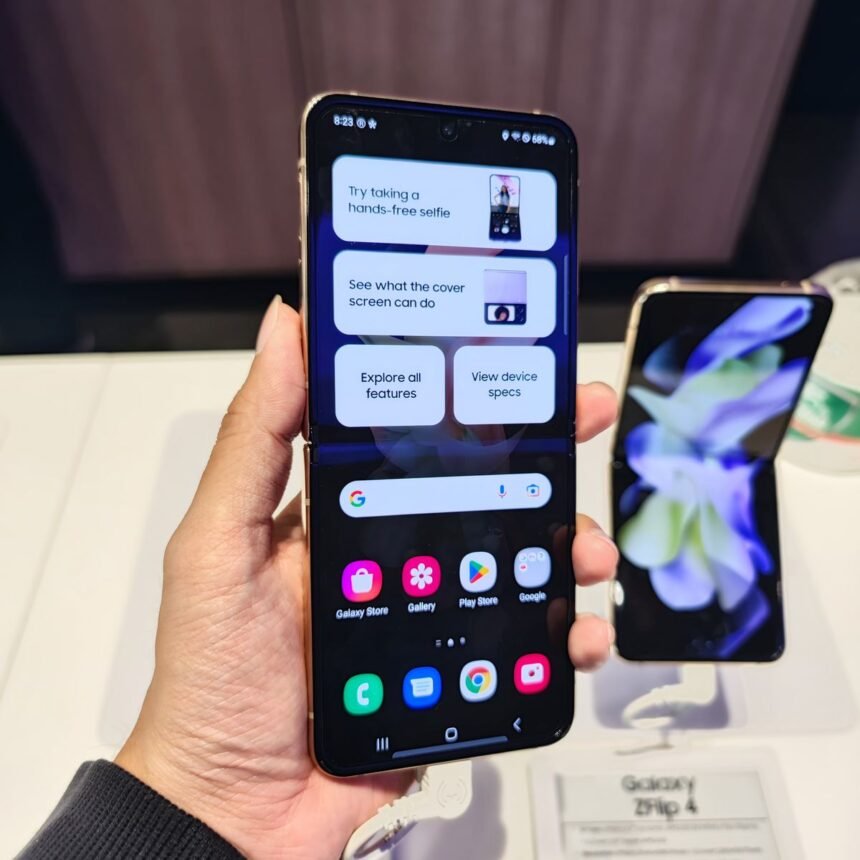 Samsung Bildschirm aufnehmen mit Ton – Smartphone in der Hand